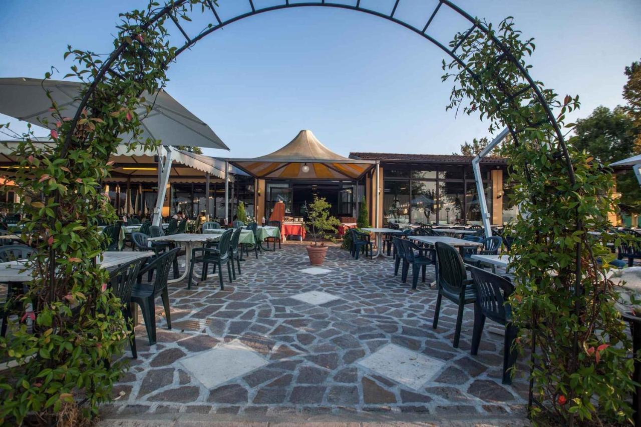 Mobilehomes In Sirmione/Gardasee 22177 外观 照片