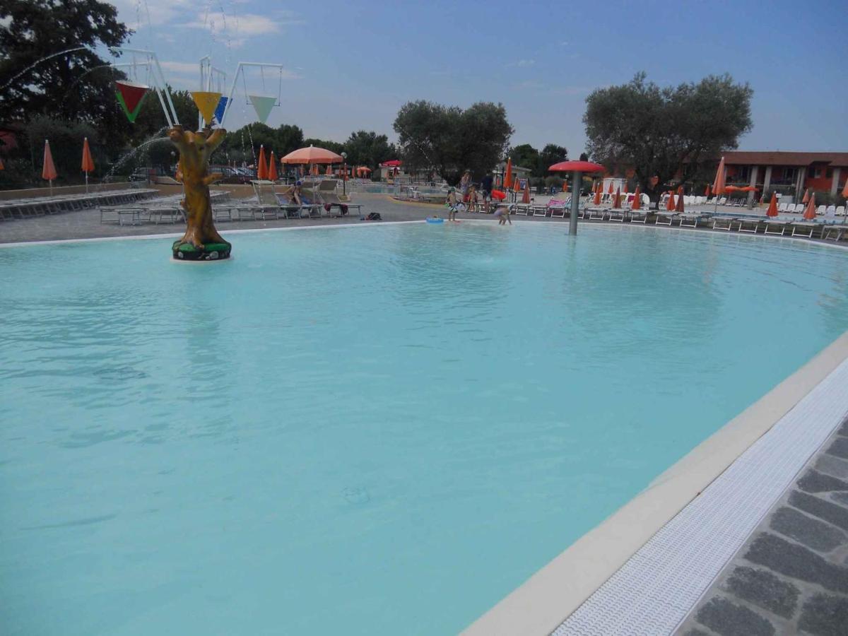 Mobilehomes In Sirmione/Gardasee 22177 外观 照片